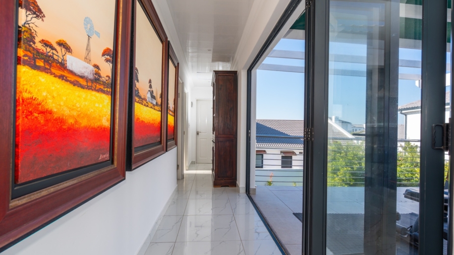 4 Bedroom Property for Sale in Shelley Point Western Cape